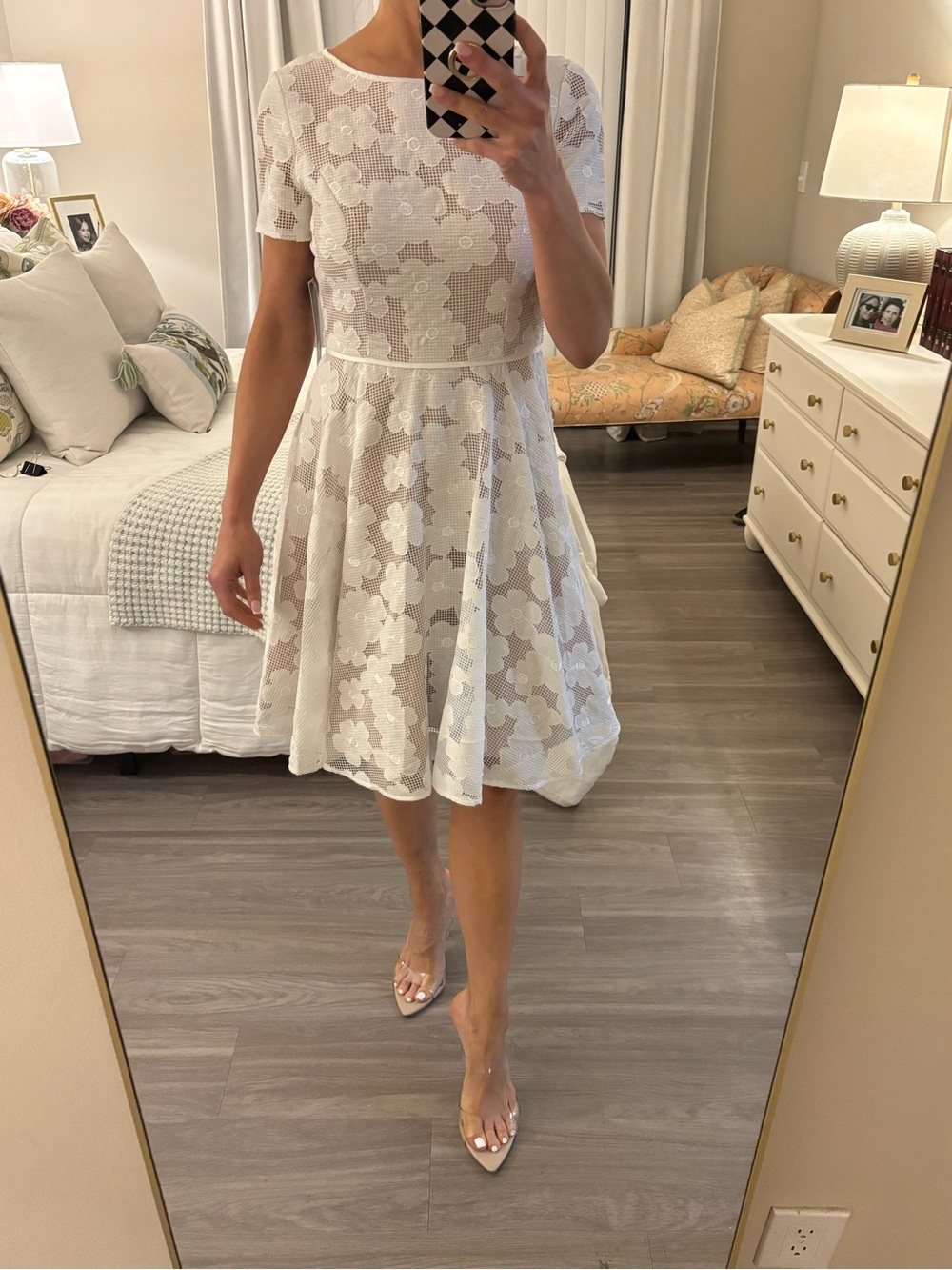 🖤 NWT Shani Novelty Floral Appliqué Fit & Flare Dress in White Size 4